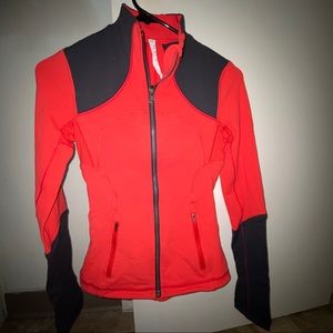 Lululemon Forme Jacket in Love Red & Deep Coal
